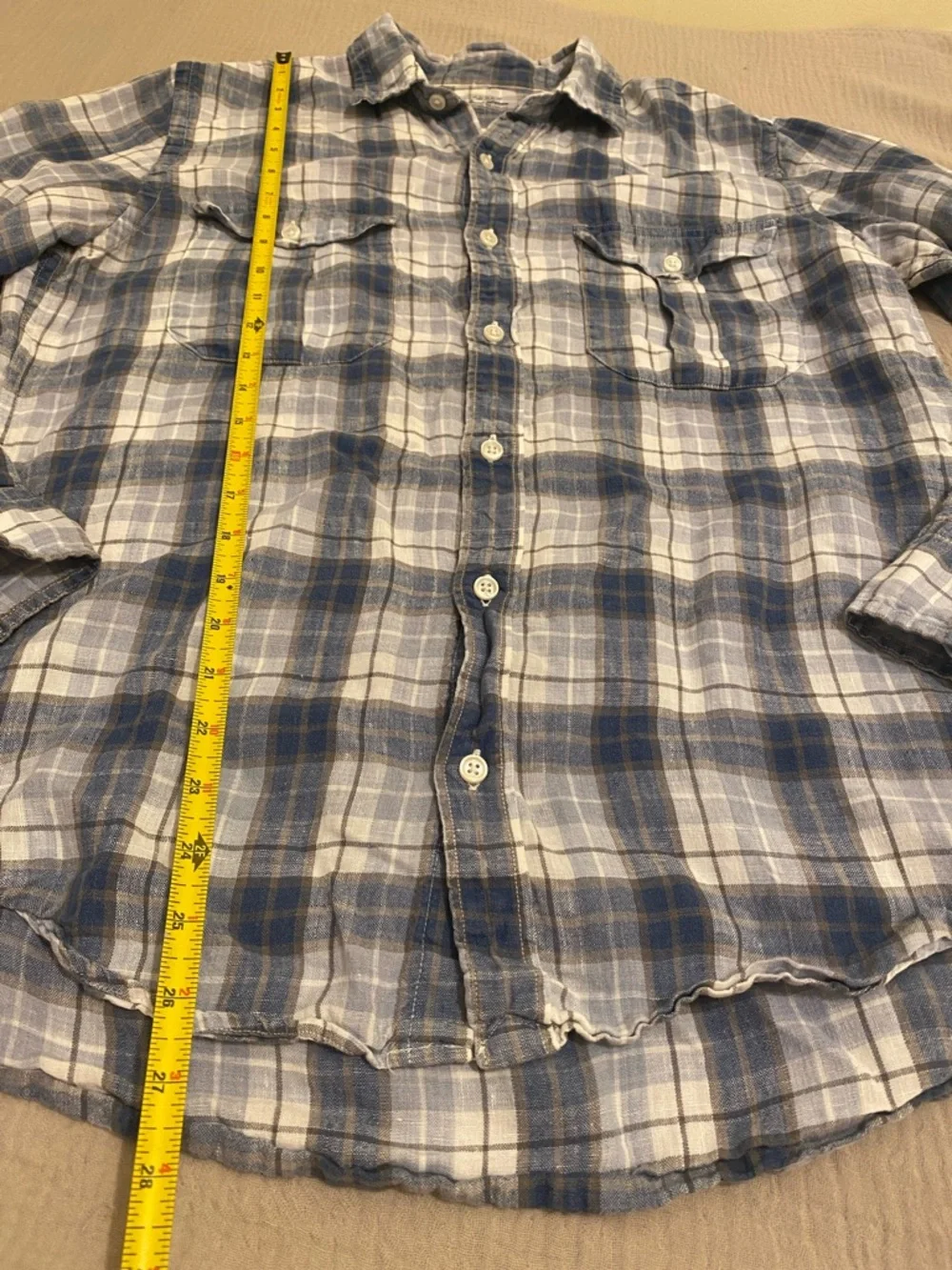 J. Crew Irish Linen Blue and White Plaid Button-Down Shirt. Size M.